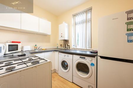 2 bedroom flat to rent - Photo 3