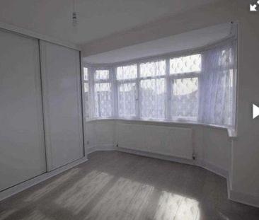 Tiverton Road, Edgware, HA8 - Photo 6