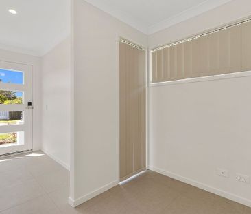 Stylish and Spacious Family Home in a Great Location - Photo 5