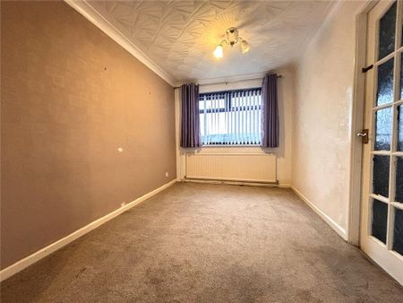 3 bedroom semi-detached house to rent - Photo 3