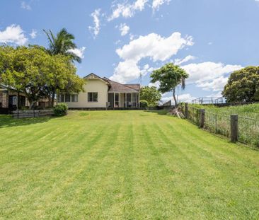 EXECUTIVE RIVERFRONT RENTAL - Photo 4