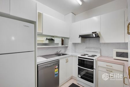 Furnished 2 Bedroom Unit in City - Photo 5