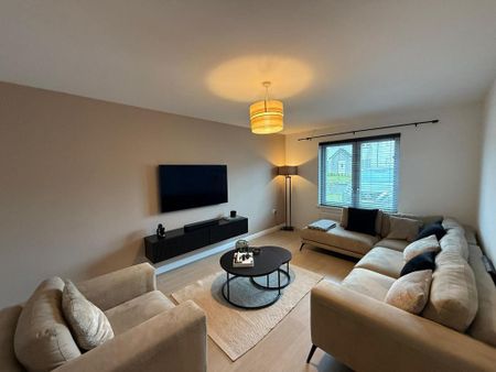 3 bedroom semi-detached house to rent - Photo 5