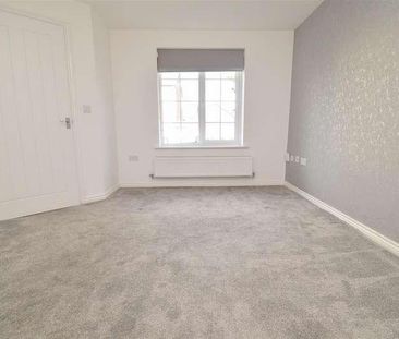 Wren Green Way, Wrenthorpe, WF2 - Photo 3