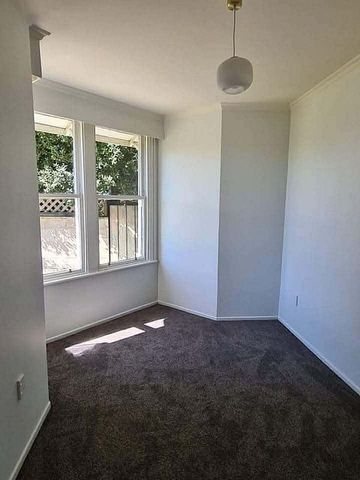 Tidy and cosy two bedroom unit Mount Victoria - Photo 4