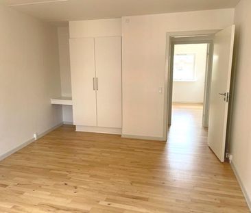 Skøn 3-værelses lejlighed i hjertet af Odense - Foto 2