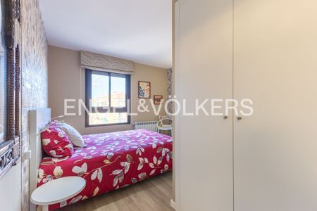 Apartamento de alquiler en Carrer del Poeta Fernández Heredia, Marxalenes - Photo 4