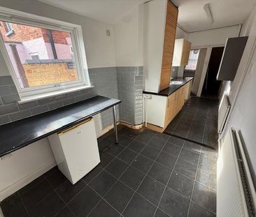 2 bedroom terraced house to rent - Photo 6