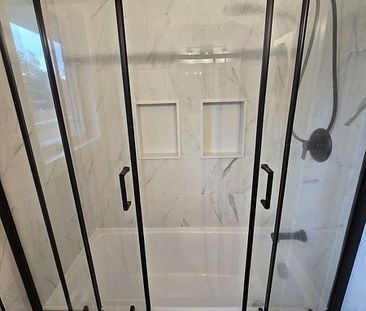 For Lease - 1228 Canvey Crescent, Mississauga, Ontario - Photo 5