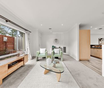 Modern 3-Bedroom Townhouse in Prime Donvale Location - Photo 1