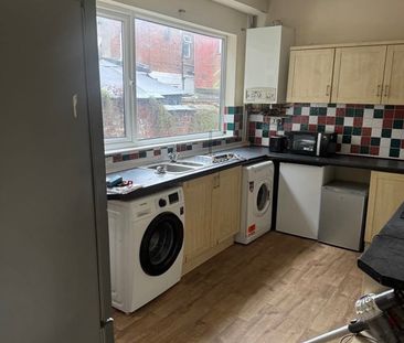 4 Bed Terraced House, Crofton Street, M14 - Photo 3