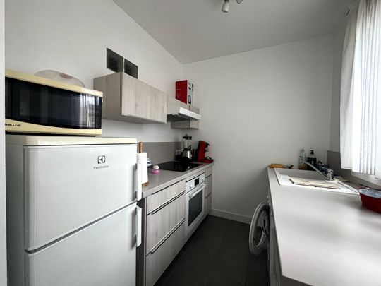 Location appartement 1 pièce, 32.39m², Paris 18 - Photo 1