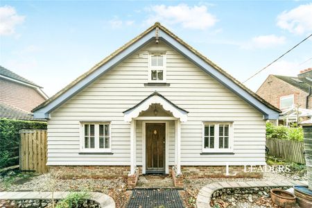 2 bedroom house to rent Mill Lane, East Hoathly, Lewes, East Sussex, BN8 - Photo 3