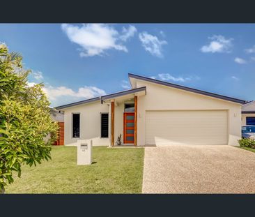 18 Starkey Street, Palmwoods, Qld 4555 - Photo 3