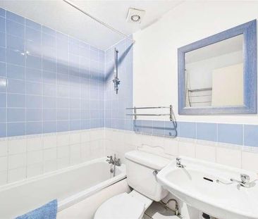 Centurion Close, Reading, Berkshire, RG1 - Photo 6