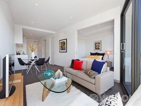 Stylish & Convenient – just love it! - Photo 2