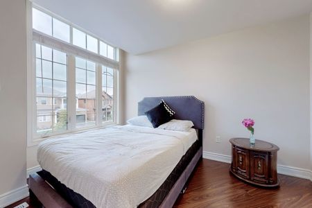 For Lease - 41 Amaranth Crescent, Brampton, Ontario - Photo 3