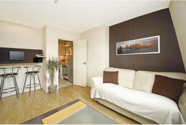 1 Bed Flat, Sinclair Road, W14 - Photo 1
