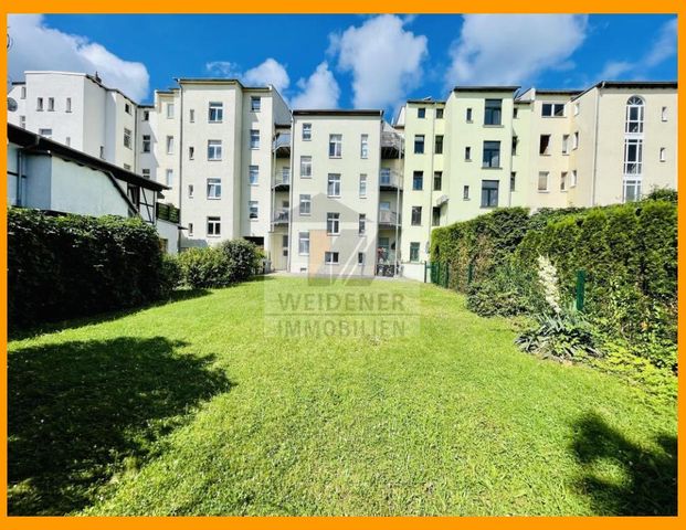 Wohnen in Untermhaus! Modernisierte 2 Raum DG-Wohnung mit Balkon! - Photo 1