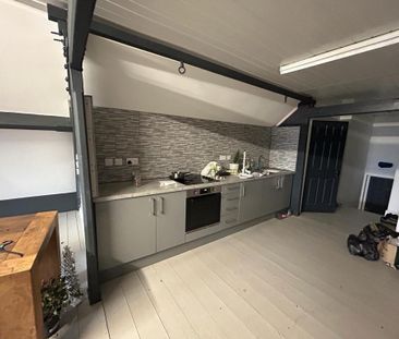 2 bedroom flat to rent - Photo 6