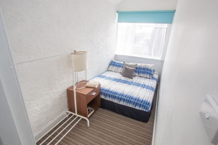 MELBOURNE COASTLINE SIX BEDROOMS APARTMENT. - Photo 4