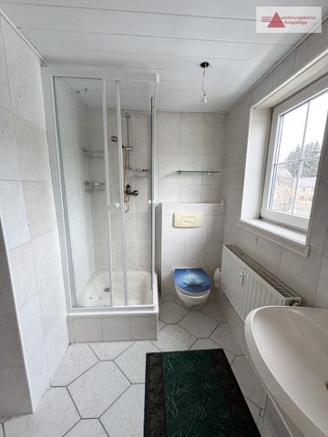 Großzügige Maisonettewohnung mit EBK und Carport in ruhiger Lage - Photo 5