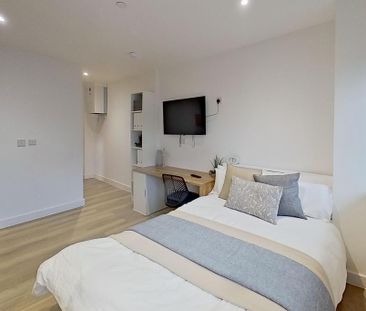 Studio to rent - Photo 1