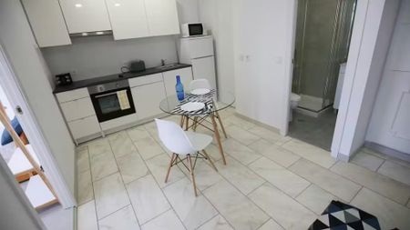 Avenida 5 de Outubro, Lisbon, Lisbon 1050-053 - Photo 3