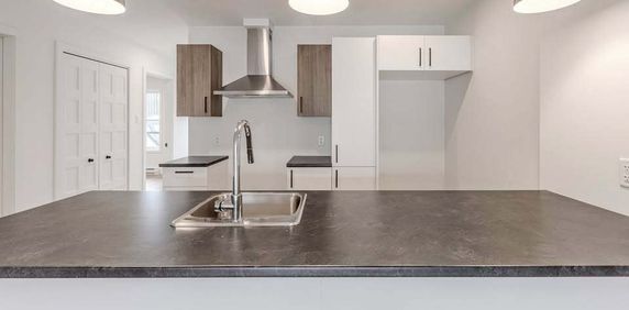 Superbes Unités De 5 1/2 - Photo 2