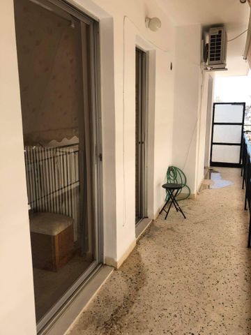 Ενοικίαση κατοικίας, 60 τ.μ., Κερατσίνι, 500 € - Photo 3