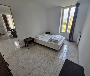 Location Appartement 2 pièces 47m² - Photo 6