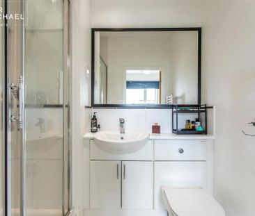 3 bedroom apartment to rent - Photo 5