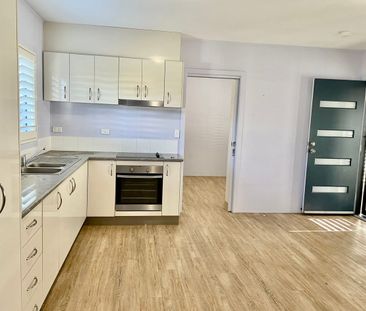 2-Bedroom Granny Flat in Convenient Location - Photo 3