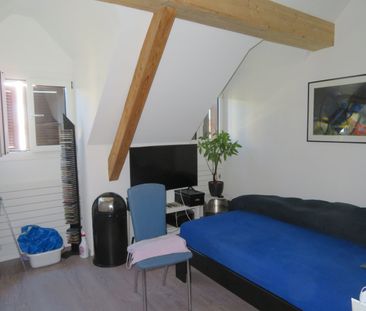 2.5-Zimmer-Dachwohnung zu vermieten - Photo 2