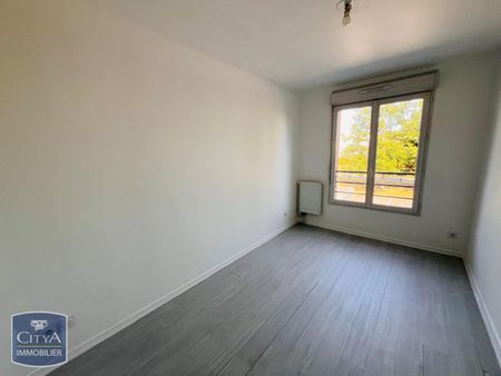 Location Appartement 3 pièces 58m² SEQUEDIN 59320 - Photo 2