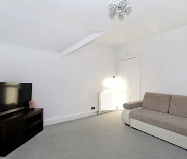 1 Bed Flat, Summerfield Terrace, AB24 - Photo 2