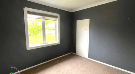 Great 3 Bedroom Home Available for Rent - Photo 2