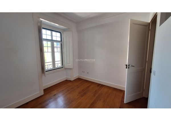 Apartamento T3+1 em Lisboa