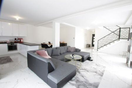 Maison 5 pièces à Chailly-lès-Ennery - Photo 2