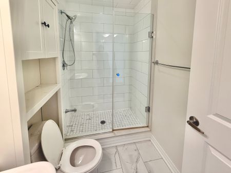 For Lease - 157 William Duncan Road Unit# 4, Toronto, Ontario - Photo 4