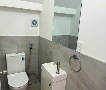 Modern Living in Prime Bucklands Beach Location - Photo 2