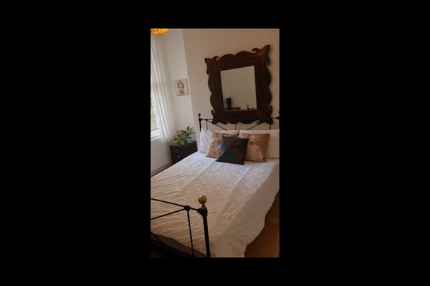 Room in a Shared Flat, Muirkirk Road, SE6 - Photo 1
