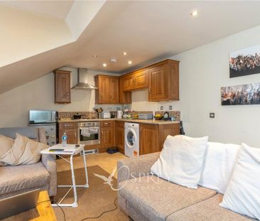 2 bedroom flat to rent - Photo 4