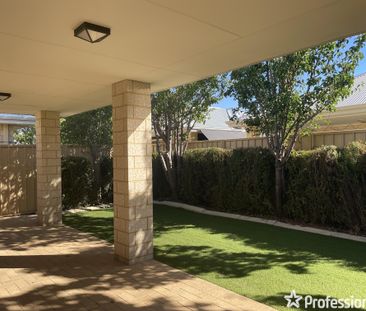 20B Stainsby Turn, Canning Vale WA 6155 - Photo 4