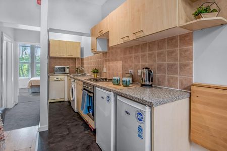 1 bedroom flat to rent - Photo 3