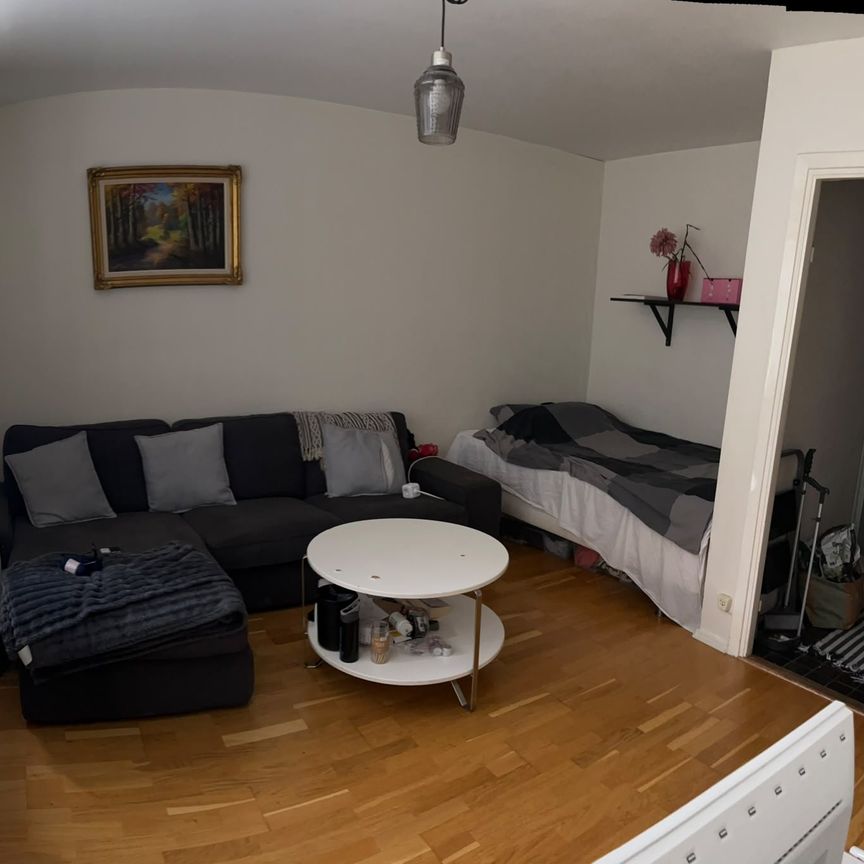 Framnäsbacken, Solna - Foto 1