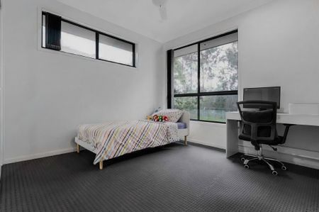 Modern Comfort and Convenience in a Peaceful Airds Location - Photo 3