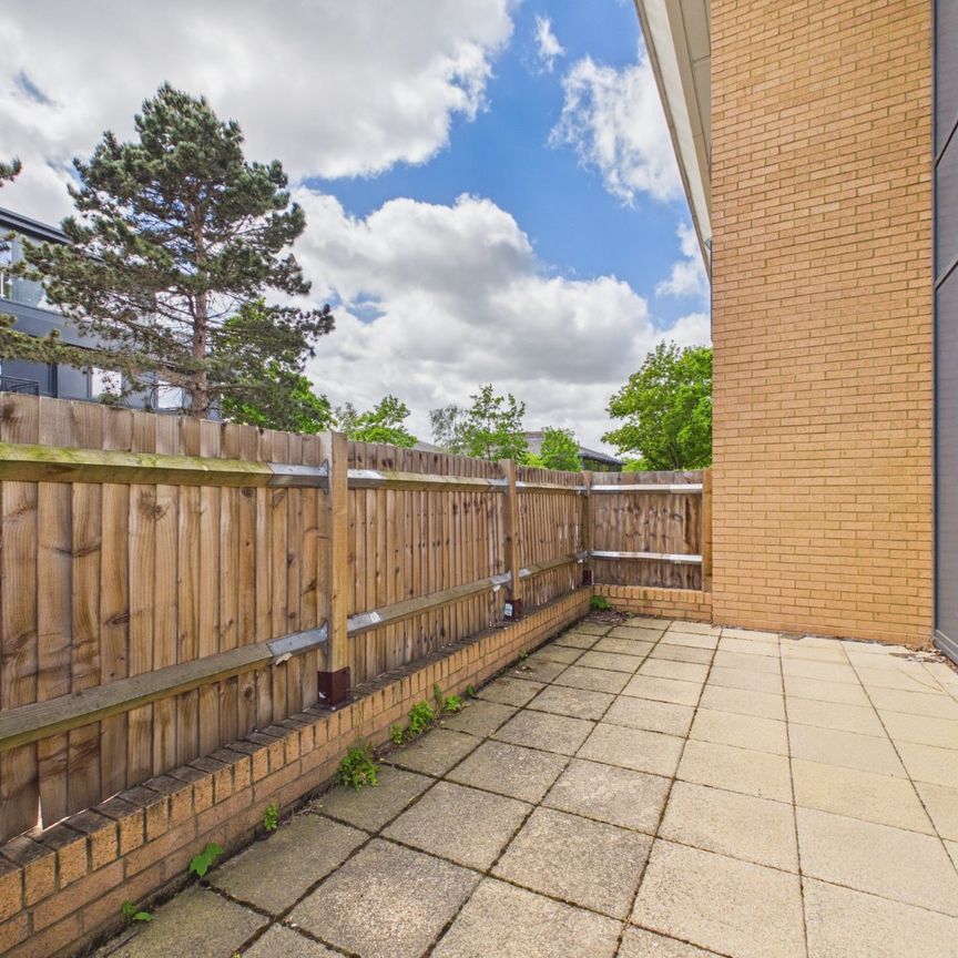 1 bedroom Studio in St. James House, Maidenhead - Photo 1