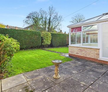 2 bedroom bungalow to rent - Photo 6