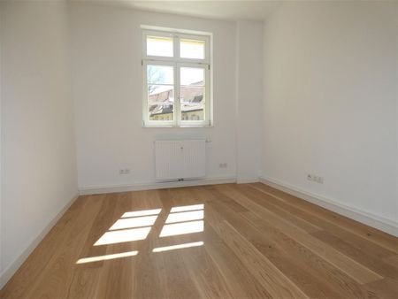 Tolle 3-Raum Whg. mit Balkon, Loggia, Parkett, EBK mgl.! - Foto 4